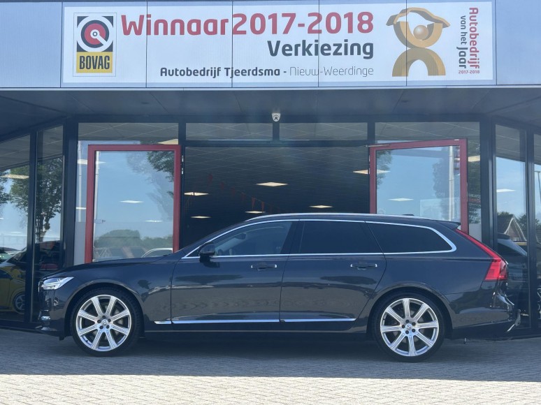 Volvo V90