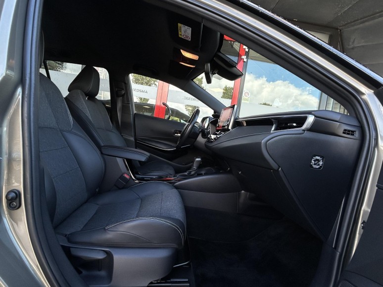 Toyota Corolla Touring Sports