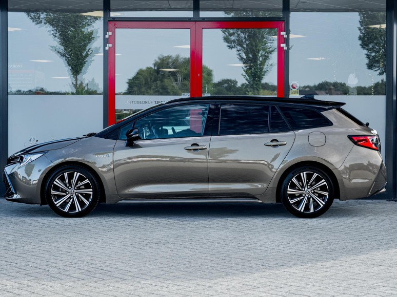 Toyota Corolla Touring Sports