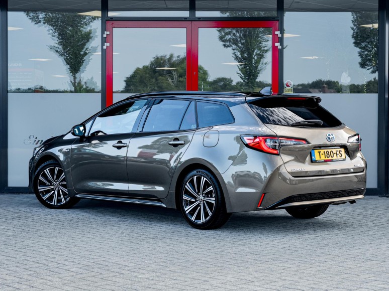 Toyota Corolla Touring Sports