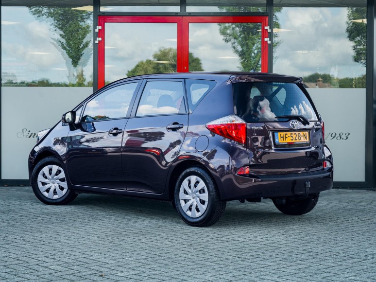 Toyota Verso-S