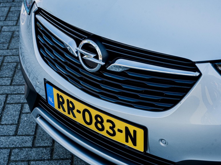 Opel Crossland X